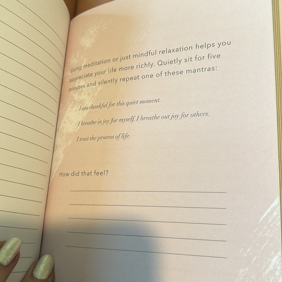 Simply Grateful Reflection Journal - Picture 7 of 8